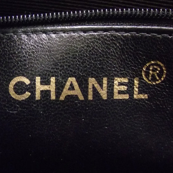 Chanel Lambskin Diamond Stitch Shoulder Bag 8 of 14