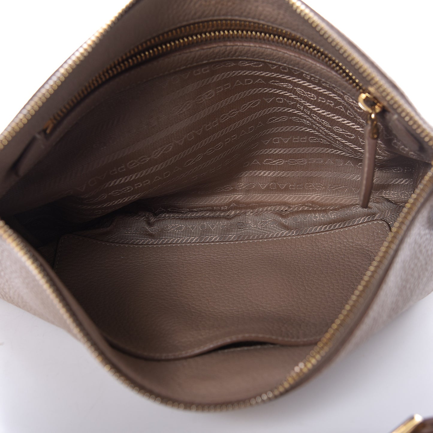 Vitello Daino Zippered Shoulder Bag Cammeo