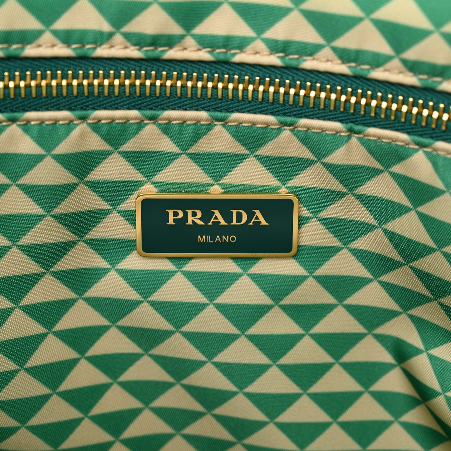 Re-Nylon Saffiano Triangolo Symbole Shopping Tote Green
