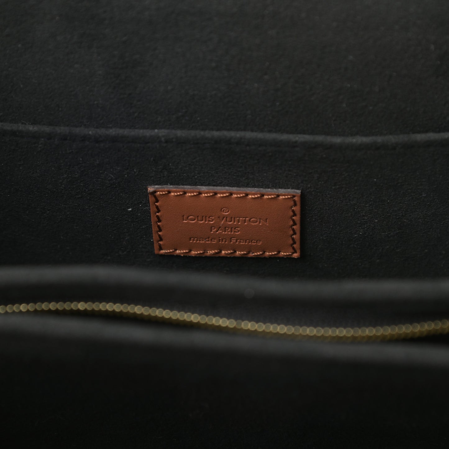 Reverse Monogram Dauphine MM