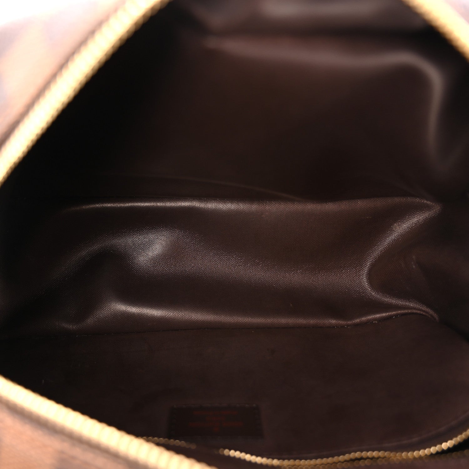 Louis Vuitton Damier Ebene Toiletry Bag 25 5 of 7