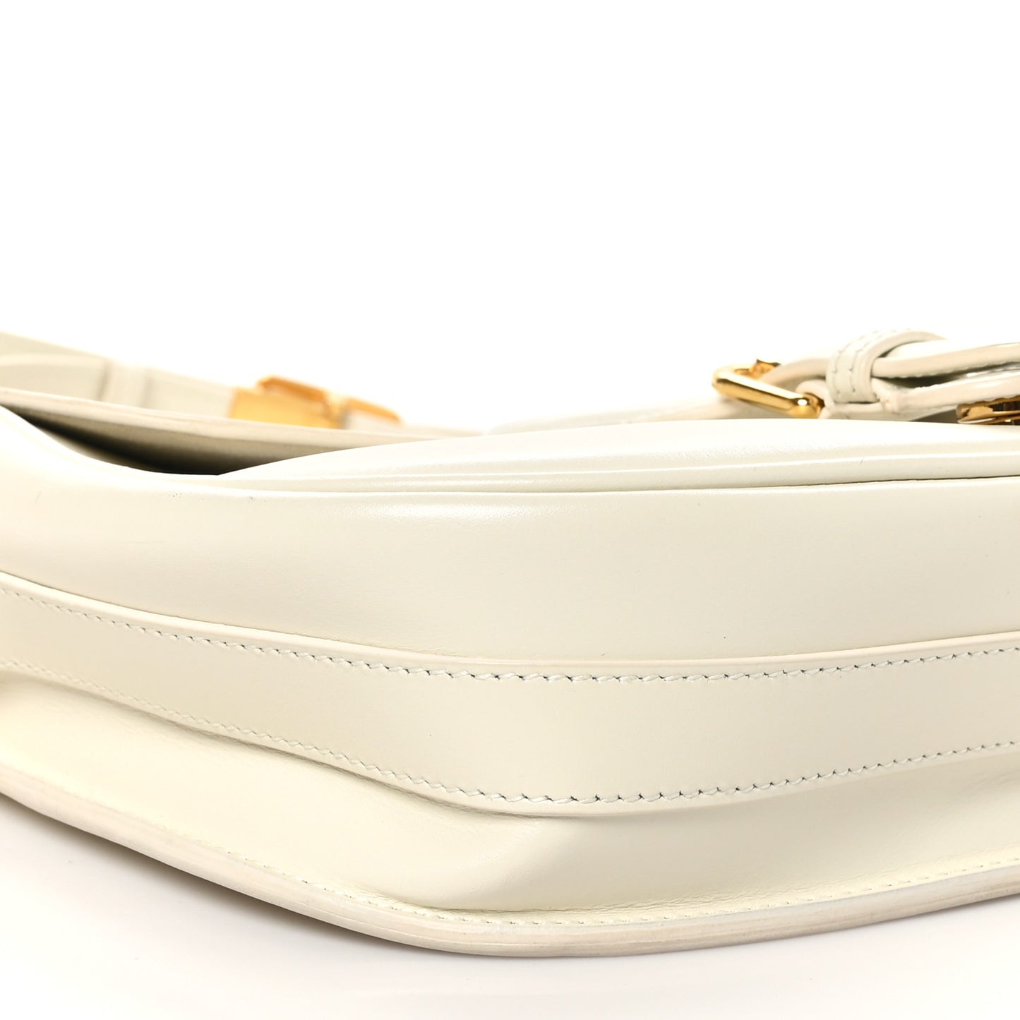 Box Calfskin Medium Bobby Flap Latte