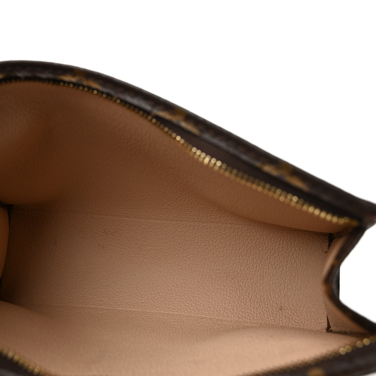 Louis Vuitton Monogram Toiletry Pouch 19 5 of 9