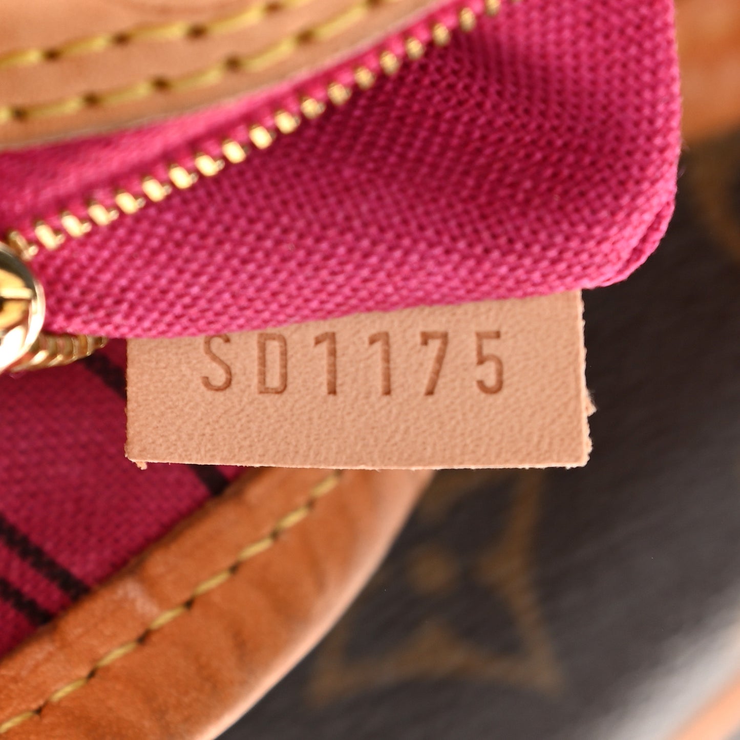 Monogram Delightful MM Pivoine