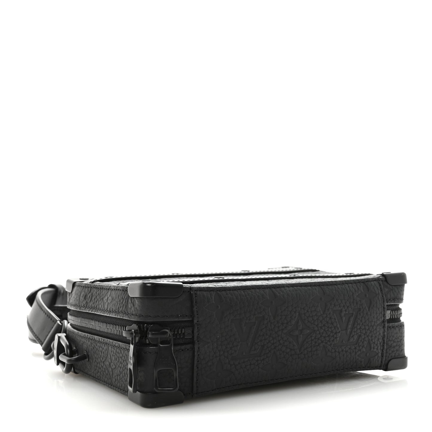 Taurillon Monogram Soft Trunk Black