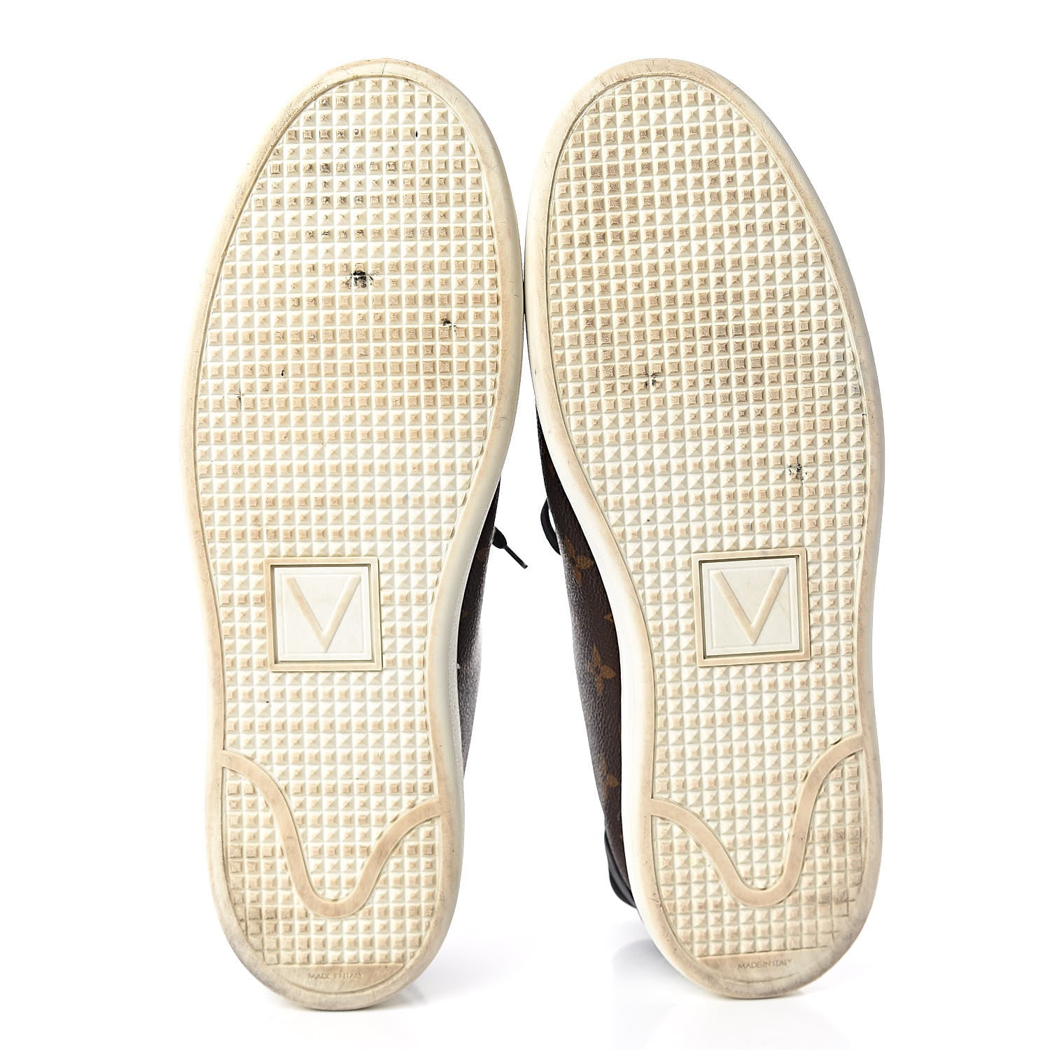 Louis Vuitton Monogram Frontrow Sneakers 9 5 of 12