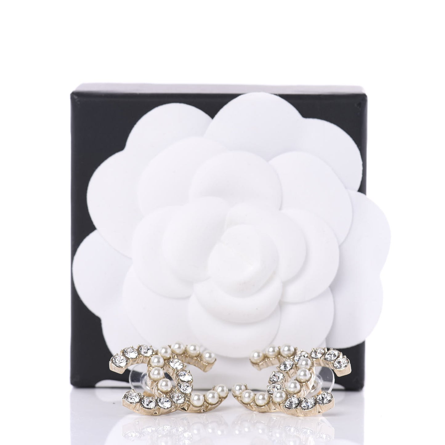 Crystal Pearl CC Dazzling Domino Earrings Gold