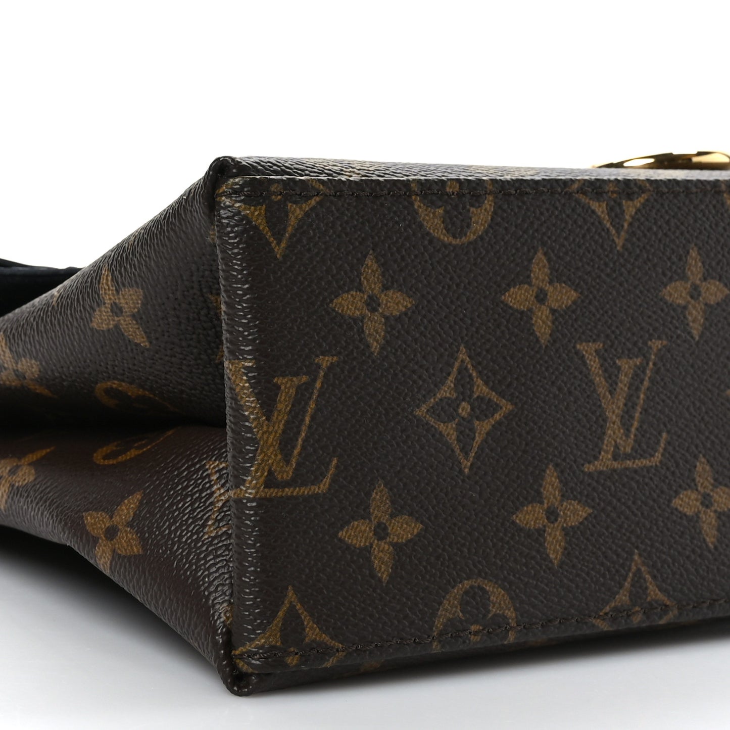 Epi Monogram Saint Michel Black