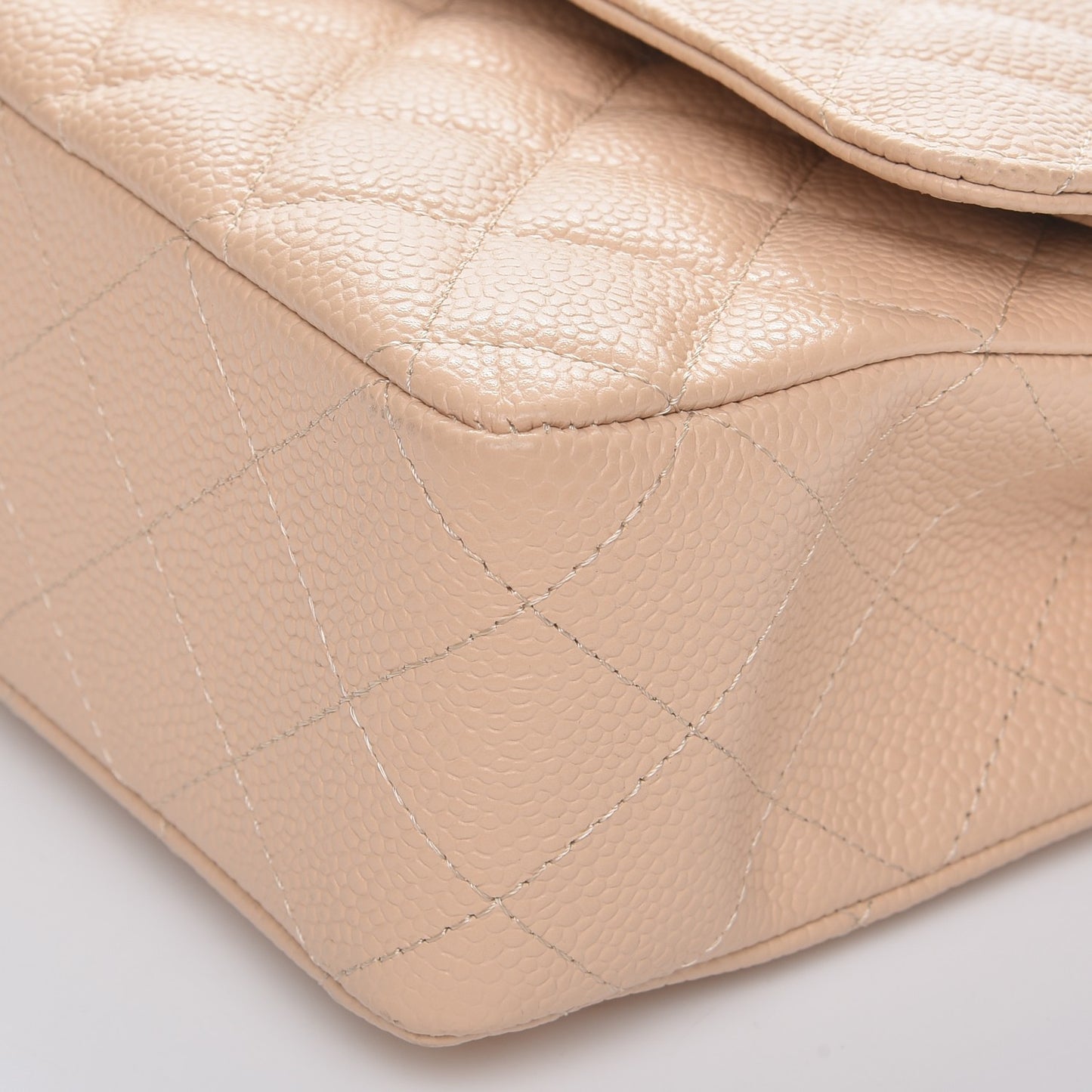 Caviar Quilted Medium Double Flap Beige Clair