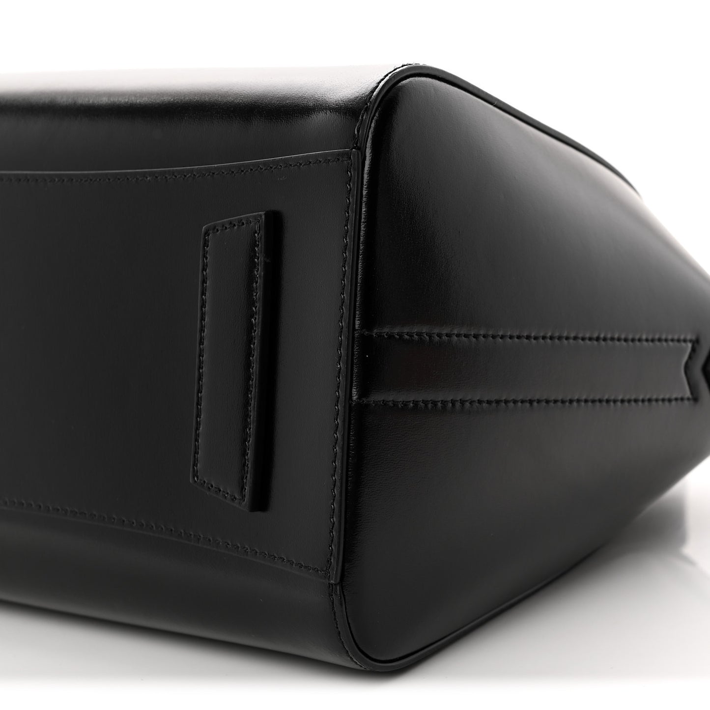 Shiny Lord Calfskin Small Antigona Black