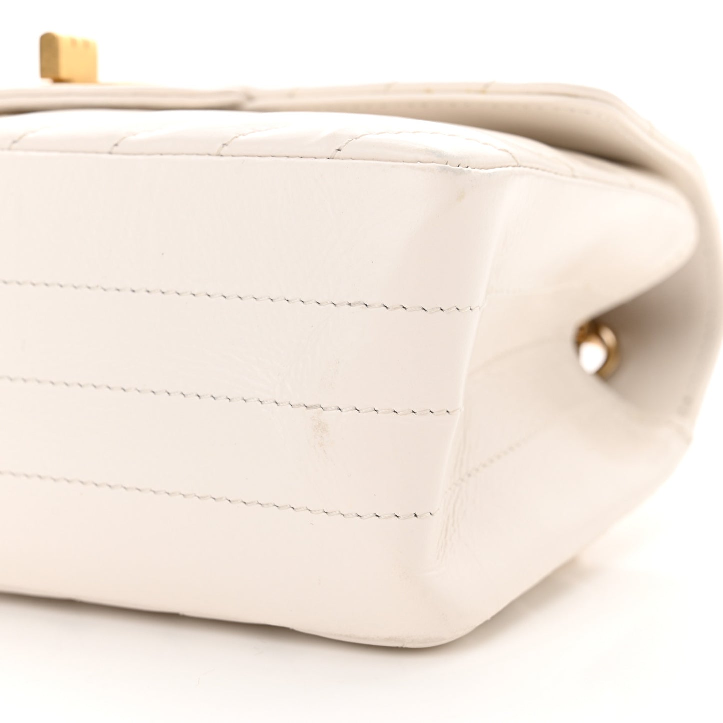 Aged Calfskin Chevron Quilted 2.55 Reissue Mini Flap White