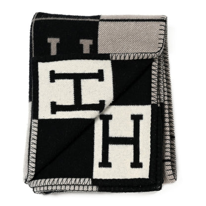 Hermes Wool Cashmere Avalon III Blanket Ecru Black 2 of 4