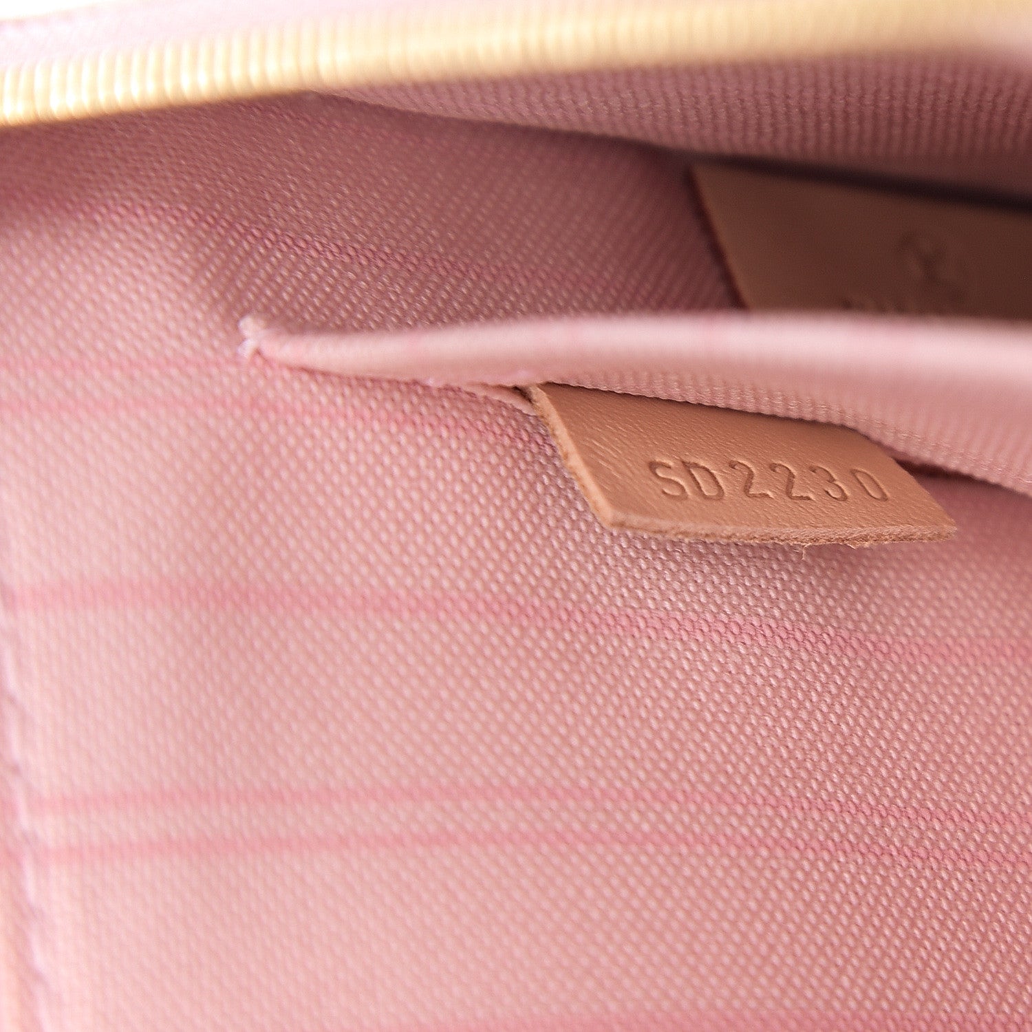 Louis Vuitton Damier Azur Neverfull MM GM Pochette Rose Ballerine 7 of 7