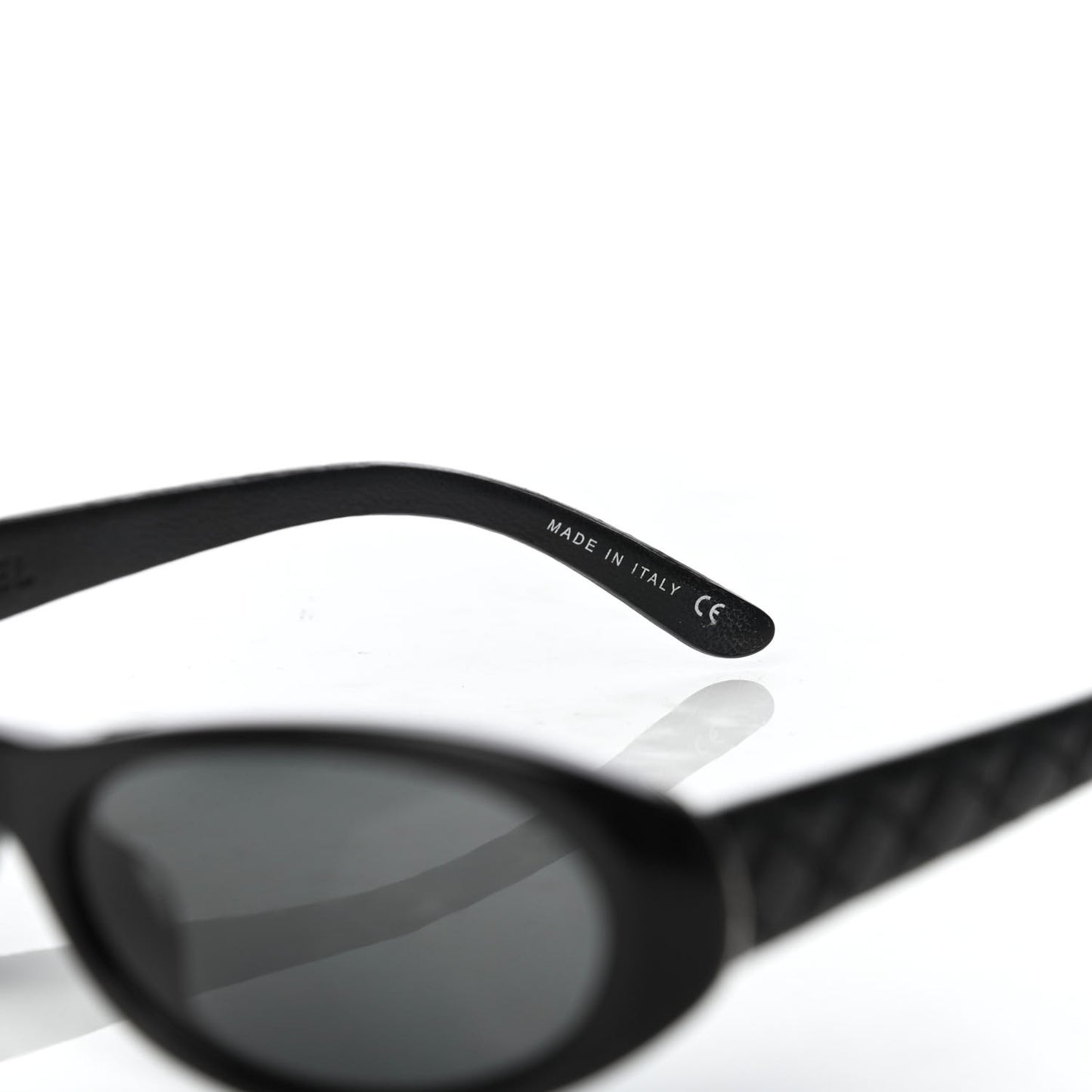 Lambskin Quilted CC Sunglasses 5129-Q Black