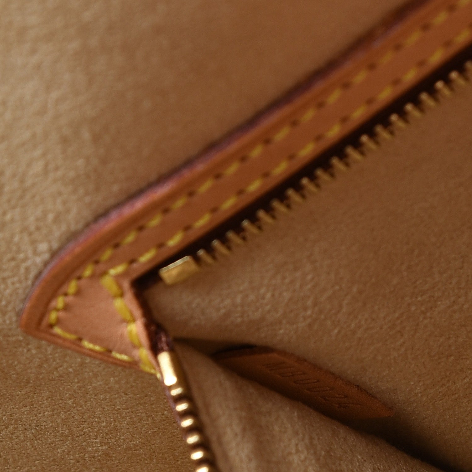 Louis Vuitton Monogram Babylone 7 of 11