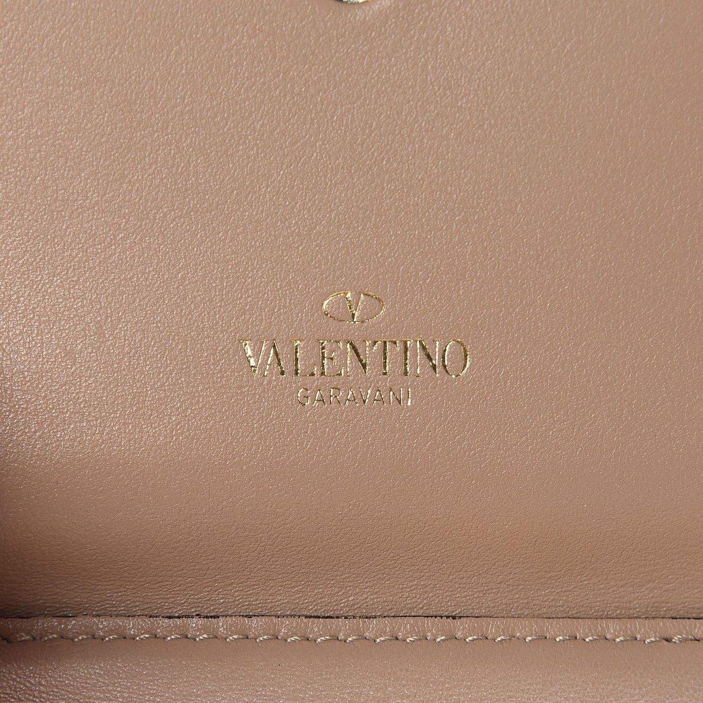 Calfskin Rockstud Compact Bi-Fold Wallet Camel Rose