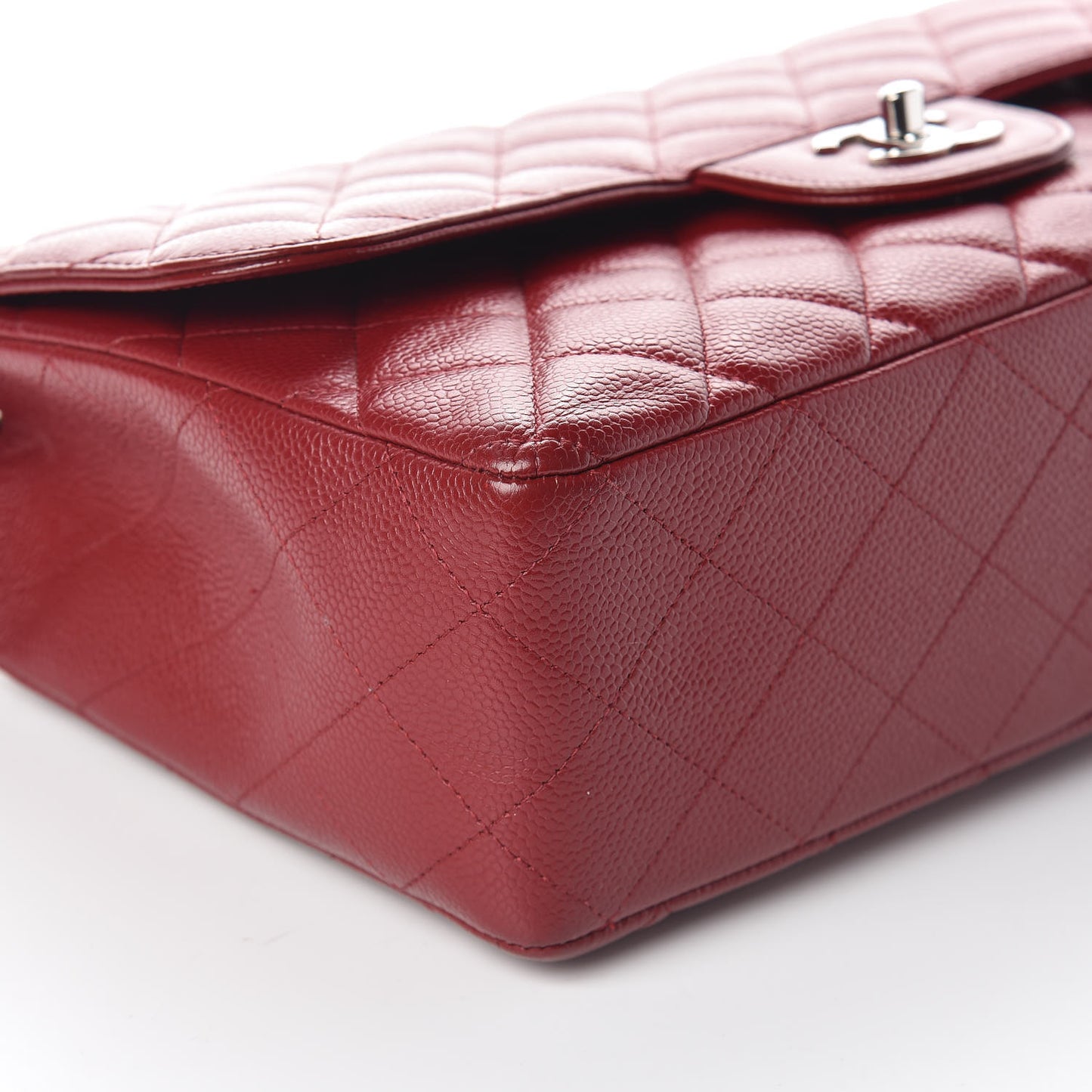 Caviar Quilted Jumbo Single Flap Red
