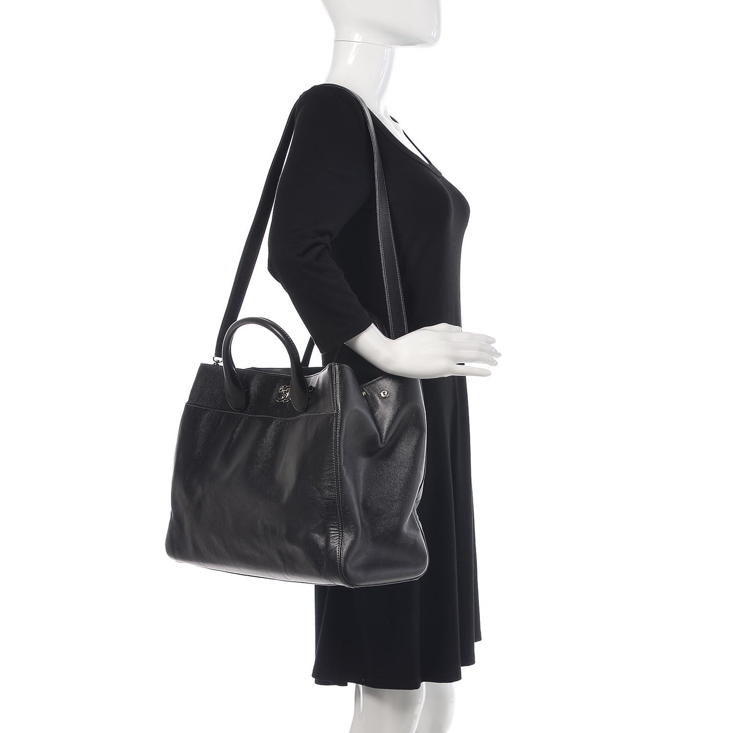 Caviar Large Cerf Executive Shopper Tote Black