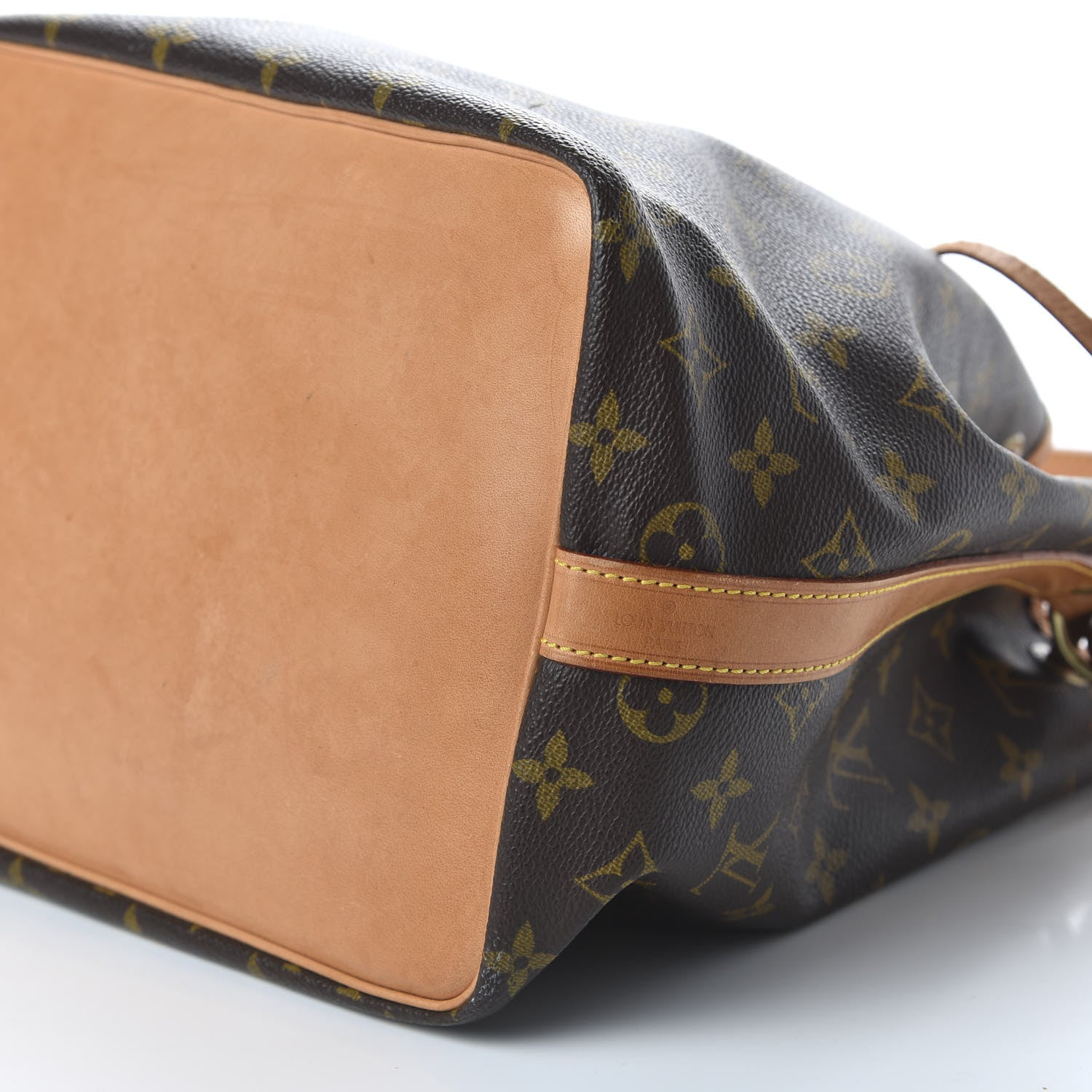 Louis Vuitton Monogram Petit Noe 7 of 10