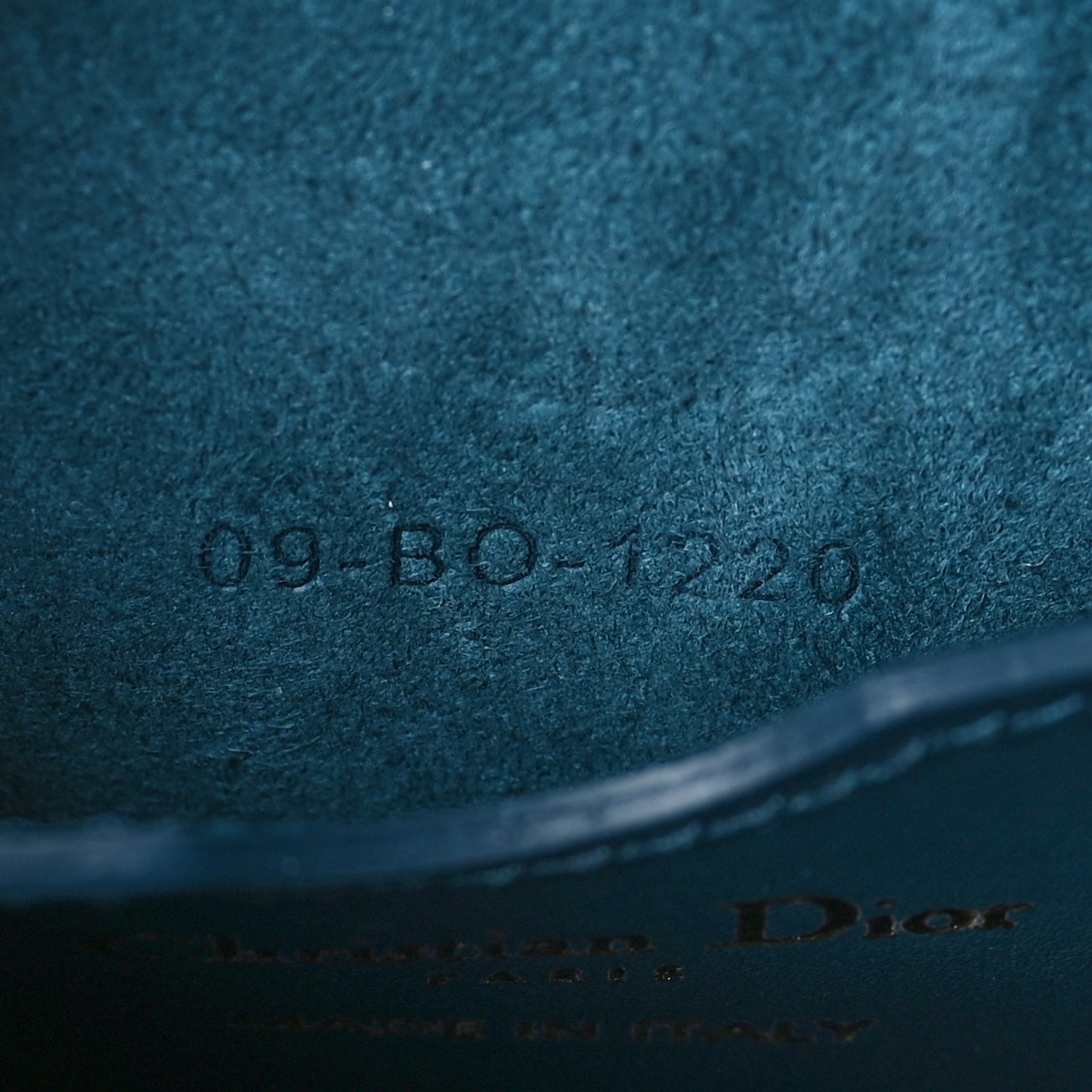 Box Calfskin Medium Bobby Flap Blue