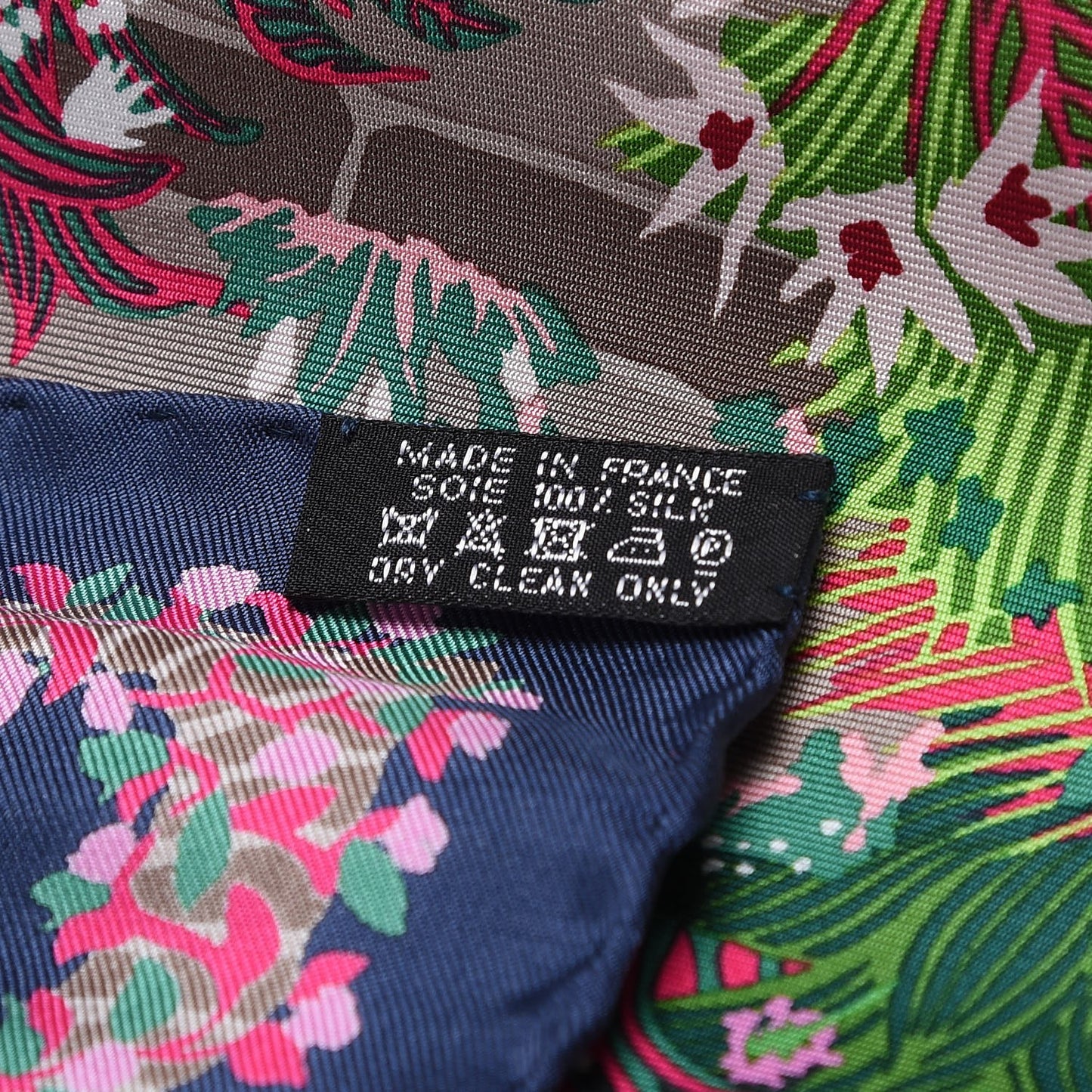 Silk Dans Un Jardin Anglais Scarf 90