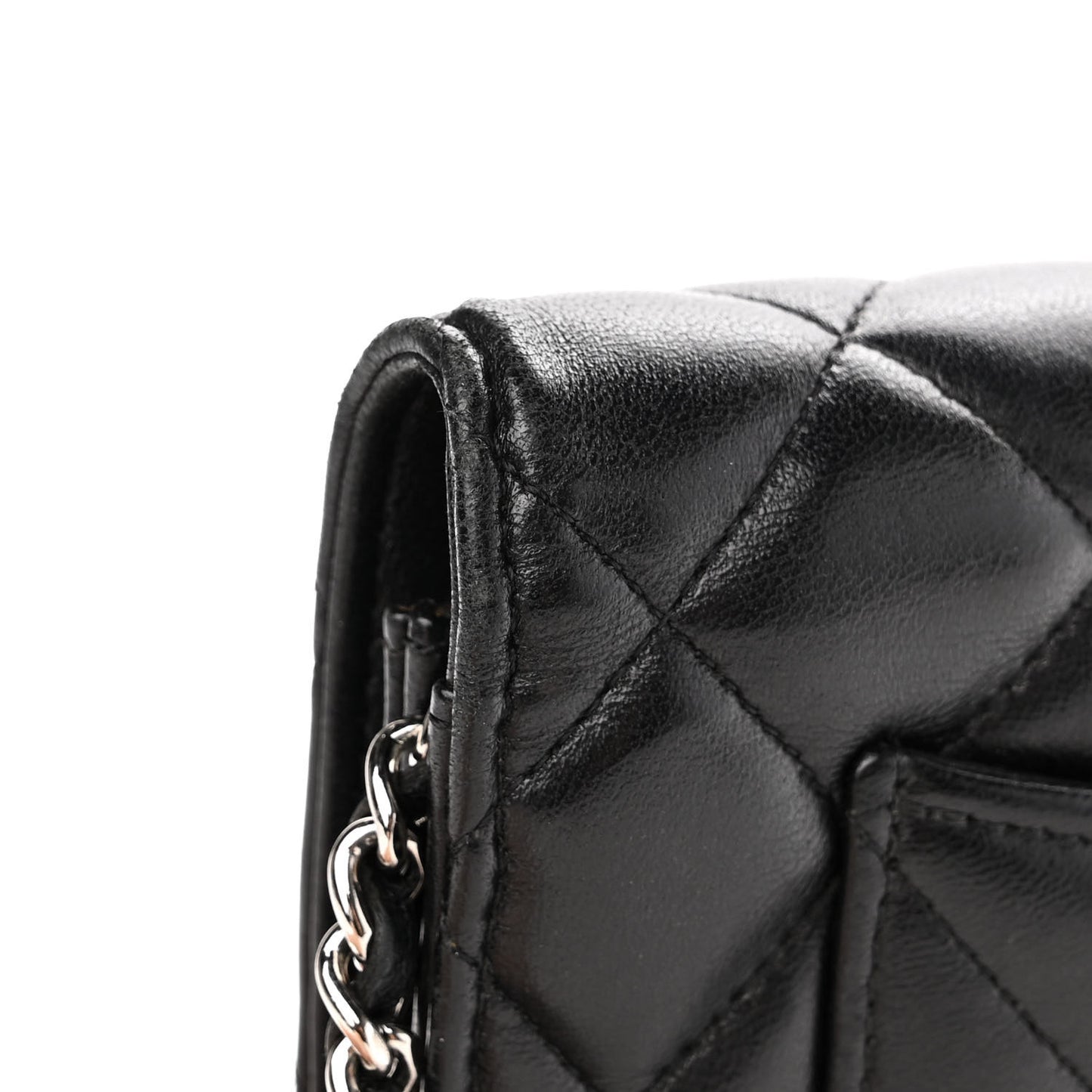 Lambskin Quilted Wallet On Chain WOC Black