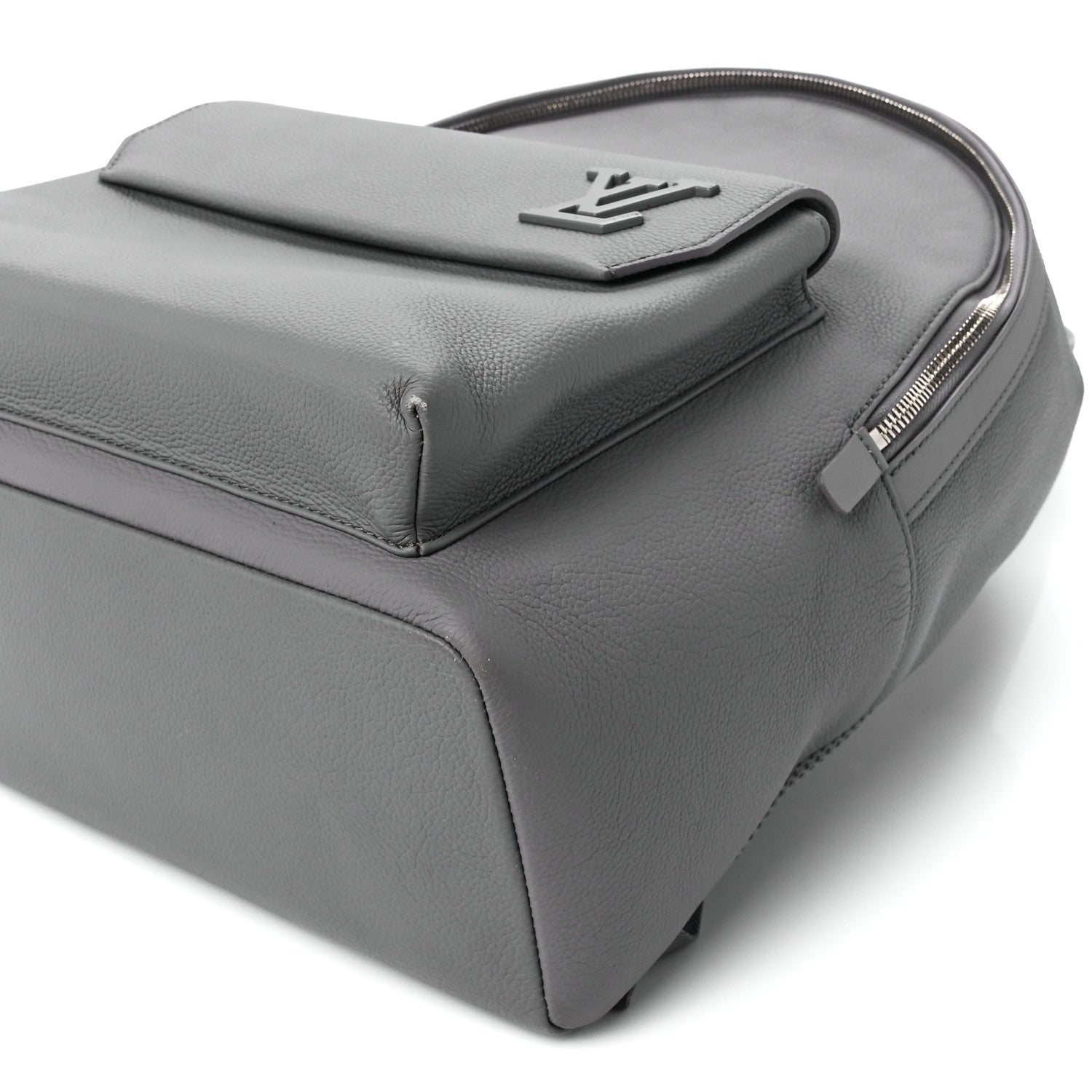 Louis Vuitton Grained Calfskin Aerogram Takeoff Backpack Grey