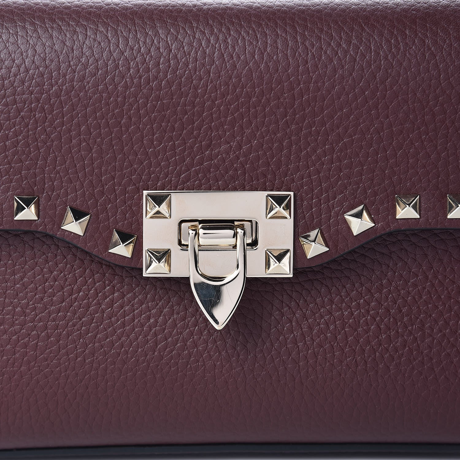 Valentino Garavani Pebbled Calfskin Medium Rockstud Flip Lock Crossbody Bag Rubin 8 of 10