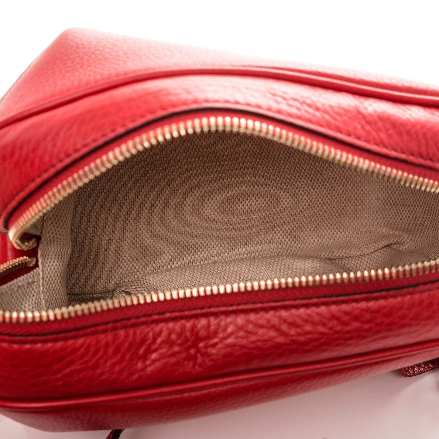 Pebbled Calfskin Small Soho Disco Bag Tabasco Red