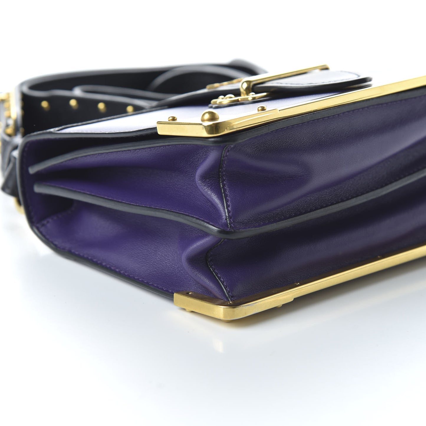 City Calf Saffiano Cahier Bag Viola Black