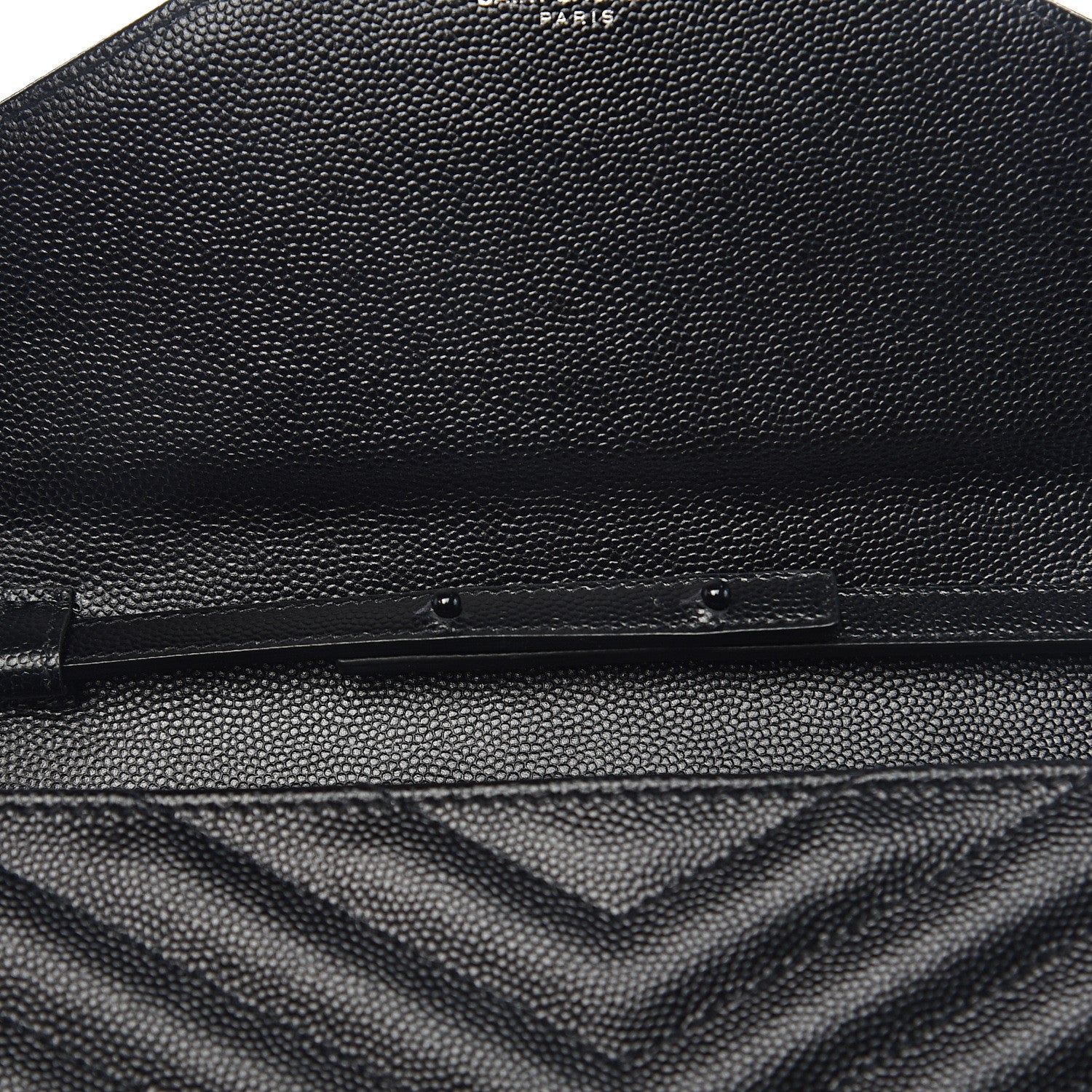 Saint Laurent Grain De Poudre Matelasse Chevron Monogram Chain Wallet Black 8 of 12