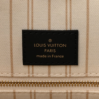 Louis Vuitton Monogram Giant Jungle Onthego GM Ivory 6 of 14