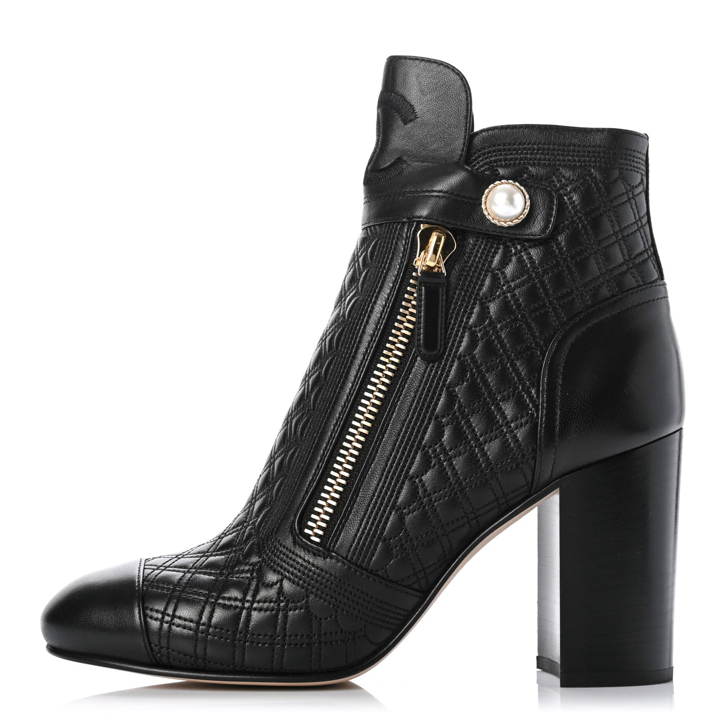 Lambskin Quilted Pearl CC Cap Toe Short Boots 40 Black
