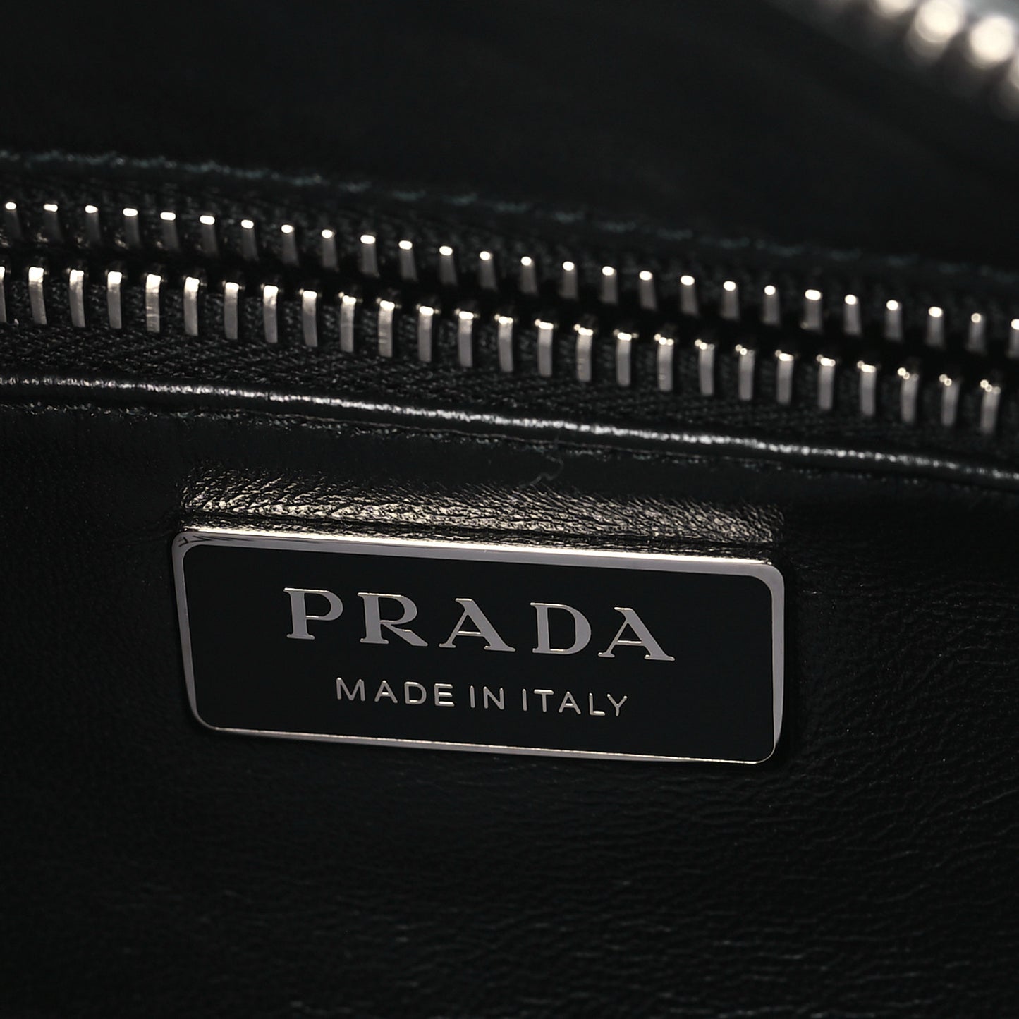 Nappa Antique Multi-Pocket Shoulder Bag Black
