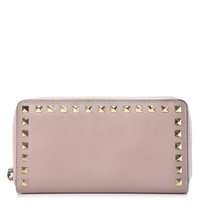 Valentino Garavani Calfskin Rockstud Zip Around Wallet Poudre 1 of 11