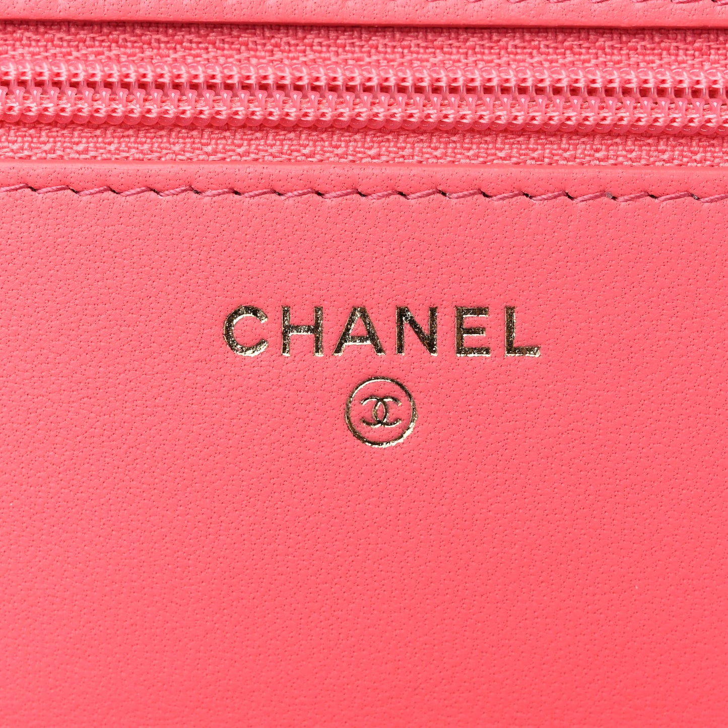 Lambskin Quilted CC Pearl Crush Wallet on Chain WOC Pink