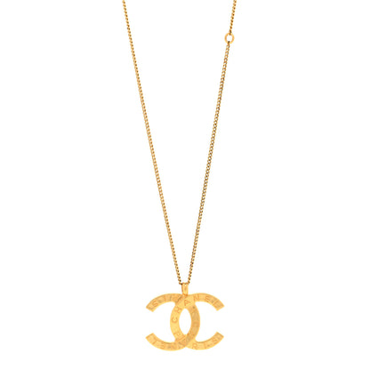 Chanel Metal CC Paris Button Necklace Gold 1 of 6