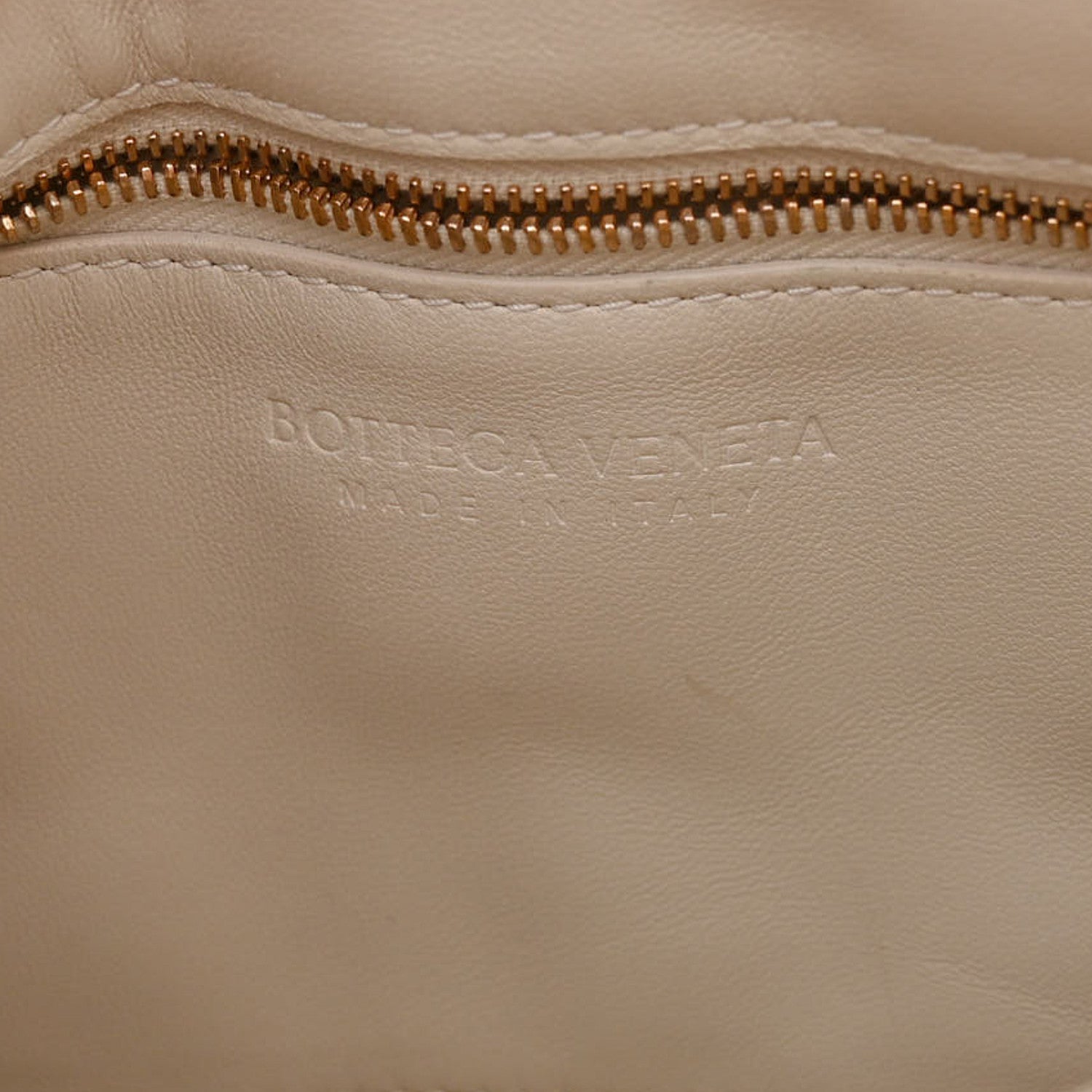 Bottega Veneta Nappa Maxi Intreccio Padded Cassette Crossbody Bag Plaster 6 of 13