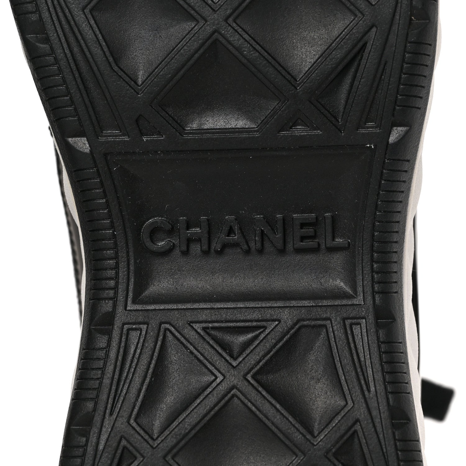 Chanel Velvet Calfskin Mixed Fibers CC Sneakers 38.5 Black 6 of 9