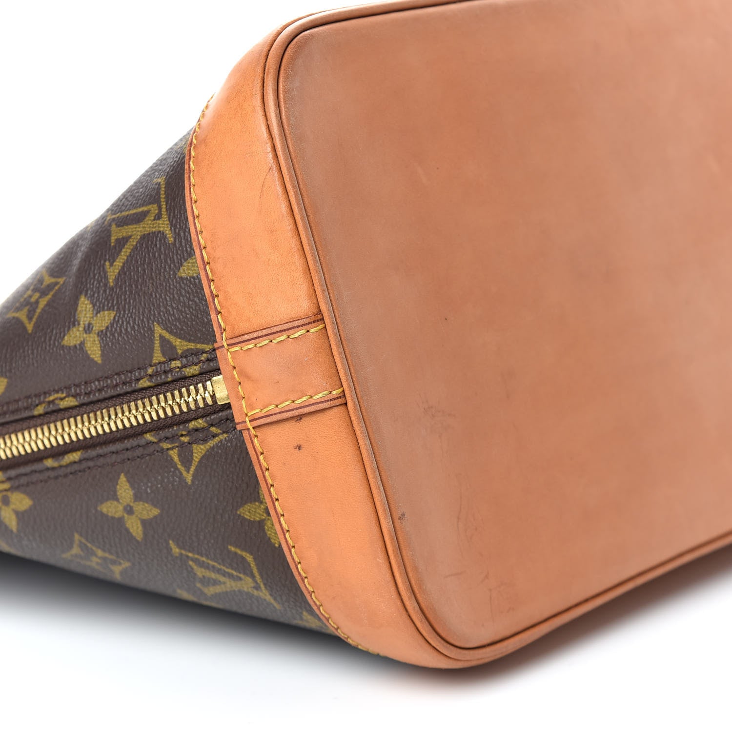 Louis Vuitton Monogram Alma PM 5 of 17