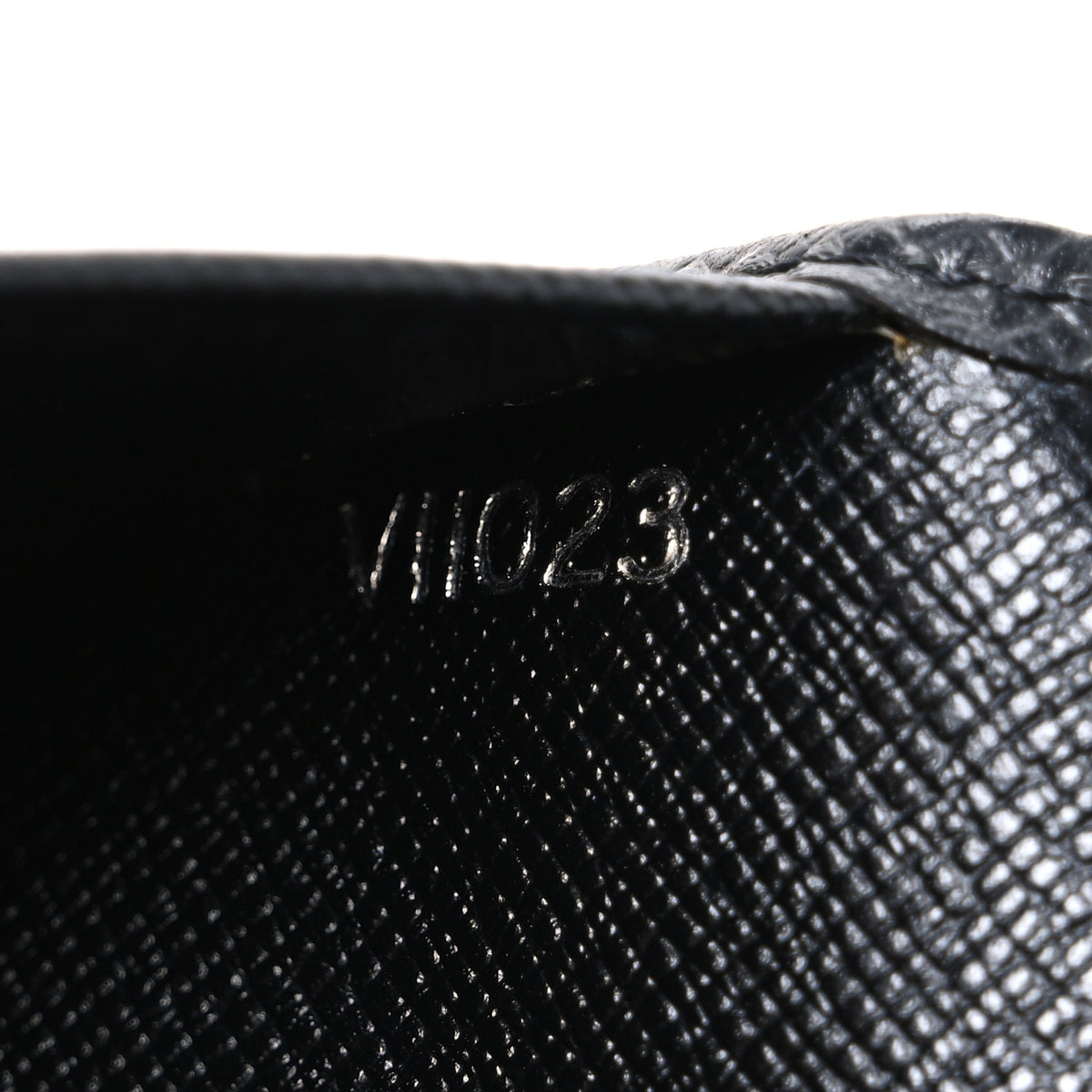 Louis Vuitton Taiga Brazza Wallet Black 7 of 7