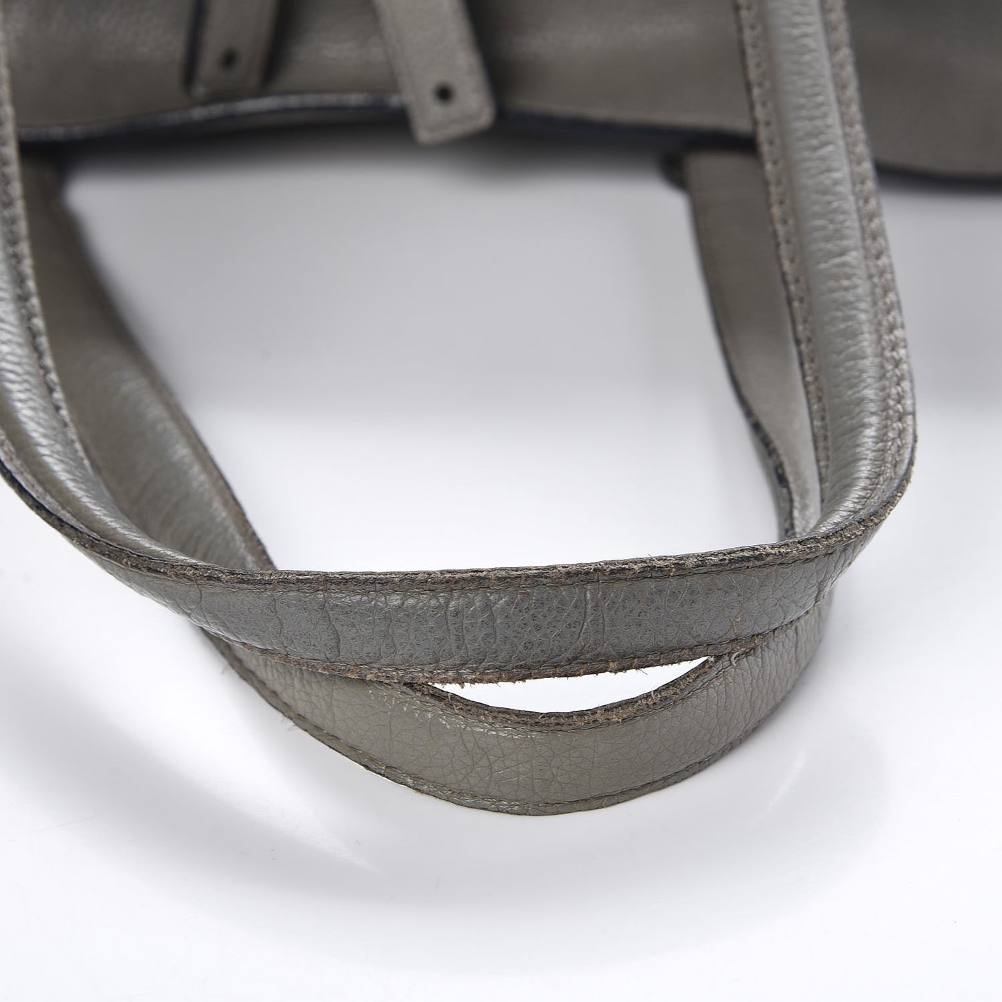 Pebbled Calfskin Large Skull Padlock Zip Around Tote Dark Grey