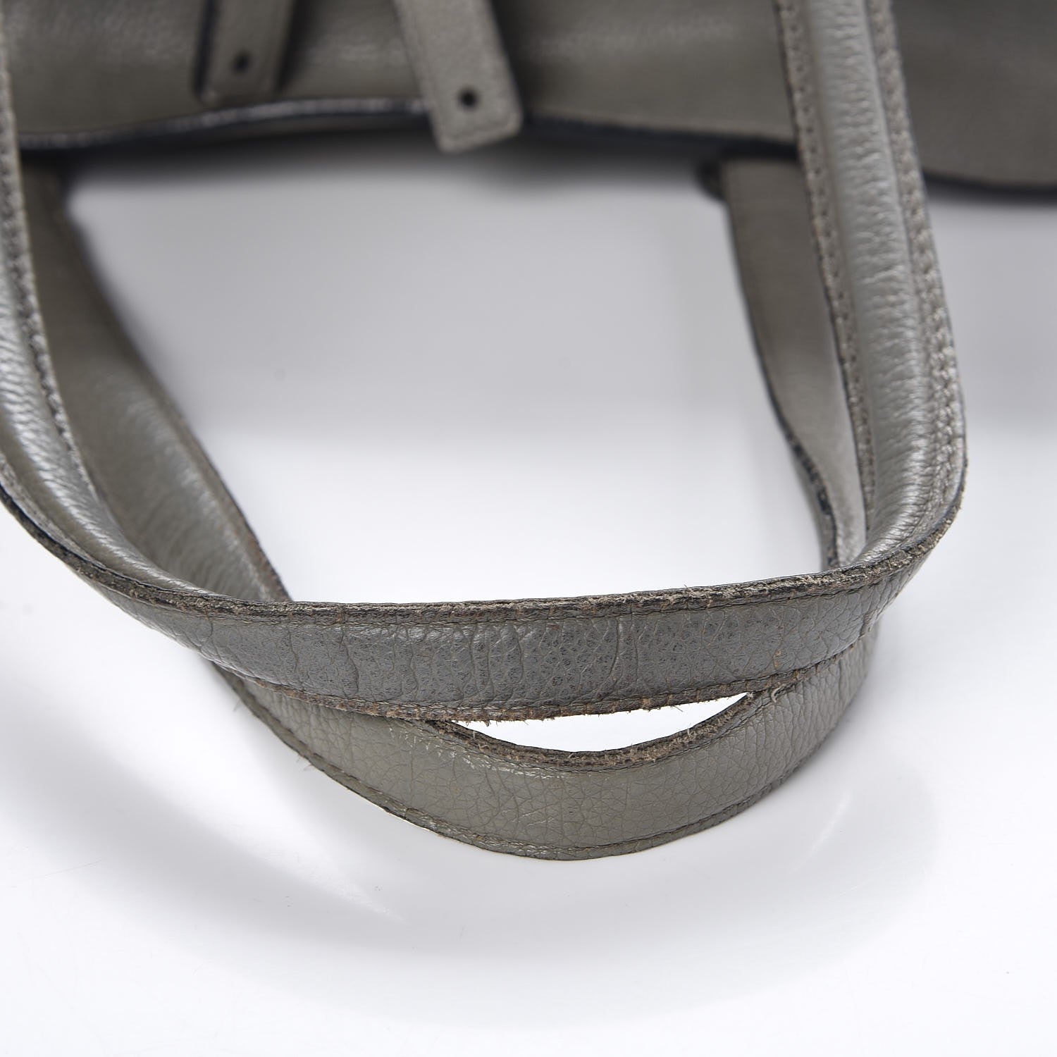 Alexander McQueen Pebbled Calfskin Large Skull Padlock Zip Around Tote Dark Grey 15 of 28