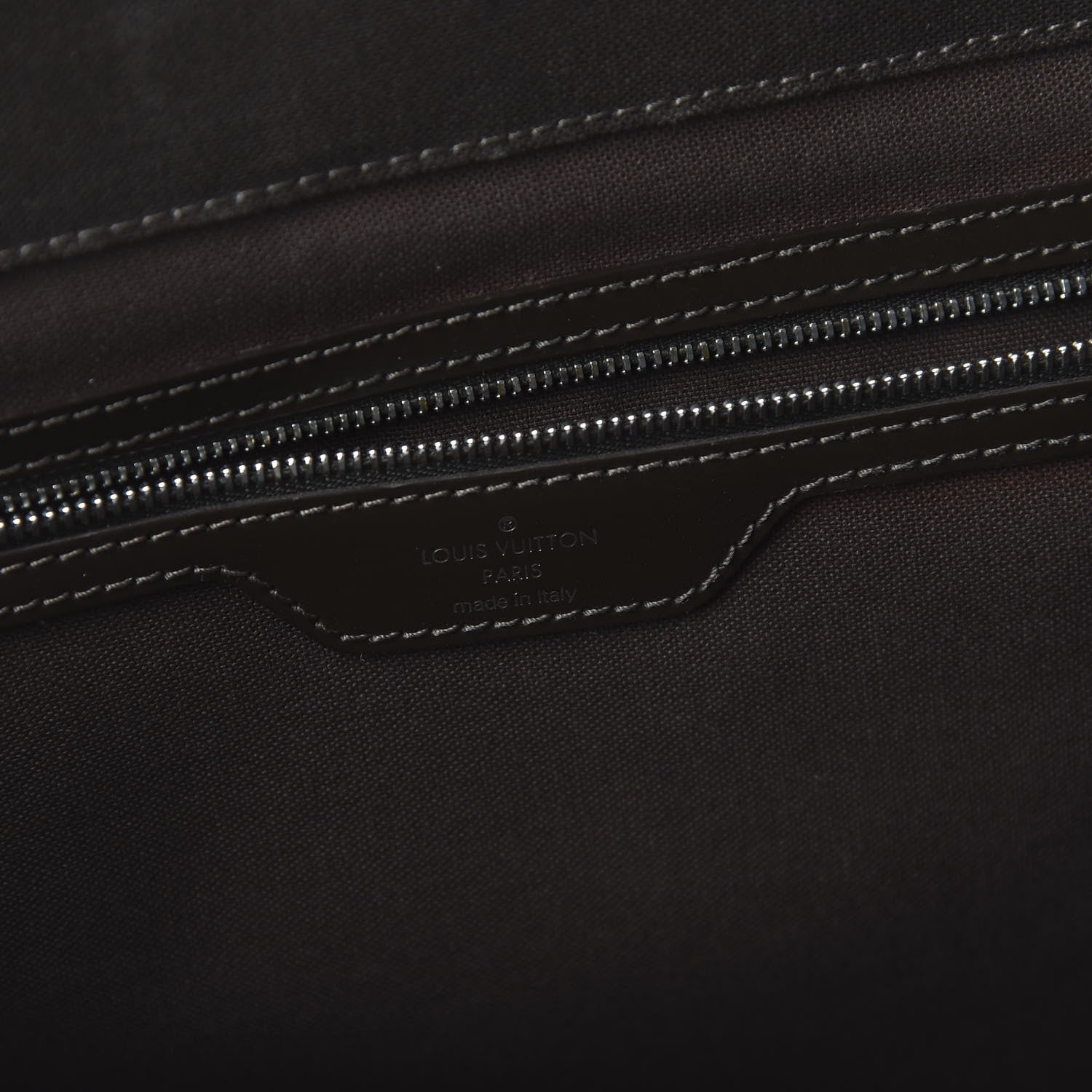 Louis Vuitton Taiga Dersou Messenger Bag Grizzli 8 of 12