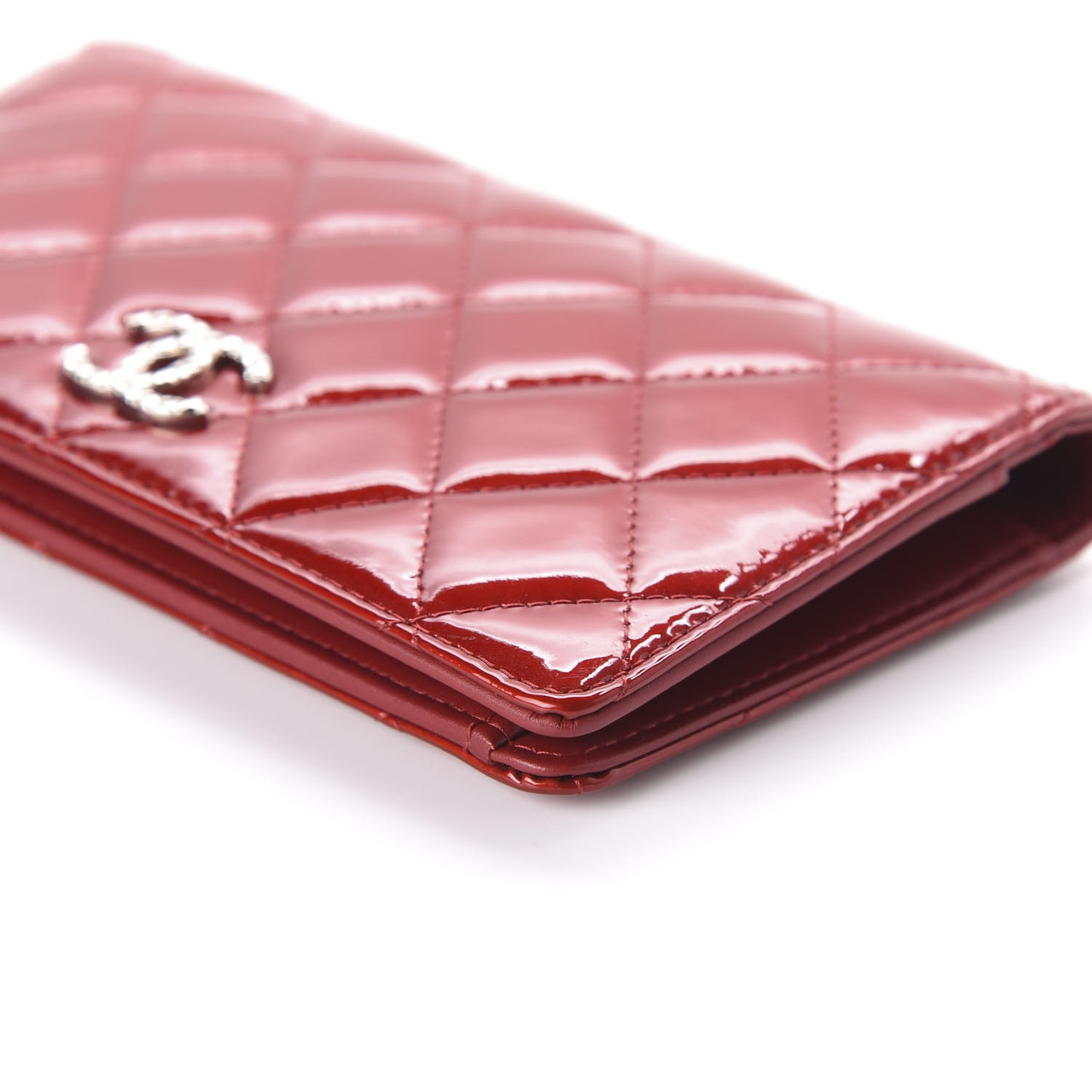 Patent Quilted Brilliant Yen Wallet Red