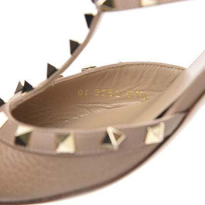 Valentino Garavani Pebbled Calfskin Rockstud Ankle Strap Low Heel Pumps 35.5 Poudre 8 of 9