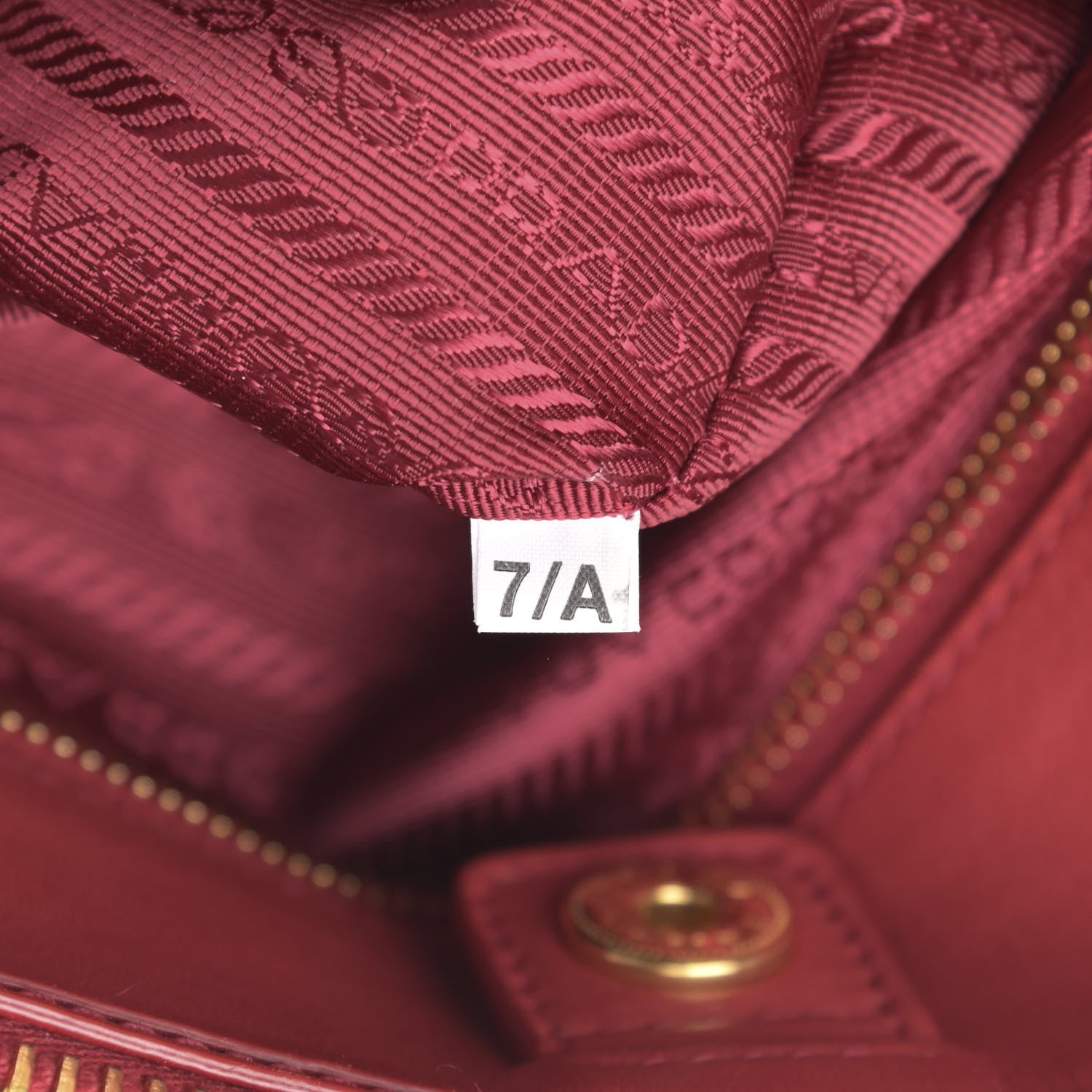 Prada City Calf Large Galleria Double Zip Tote Lacca 10 of 17