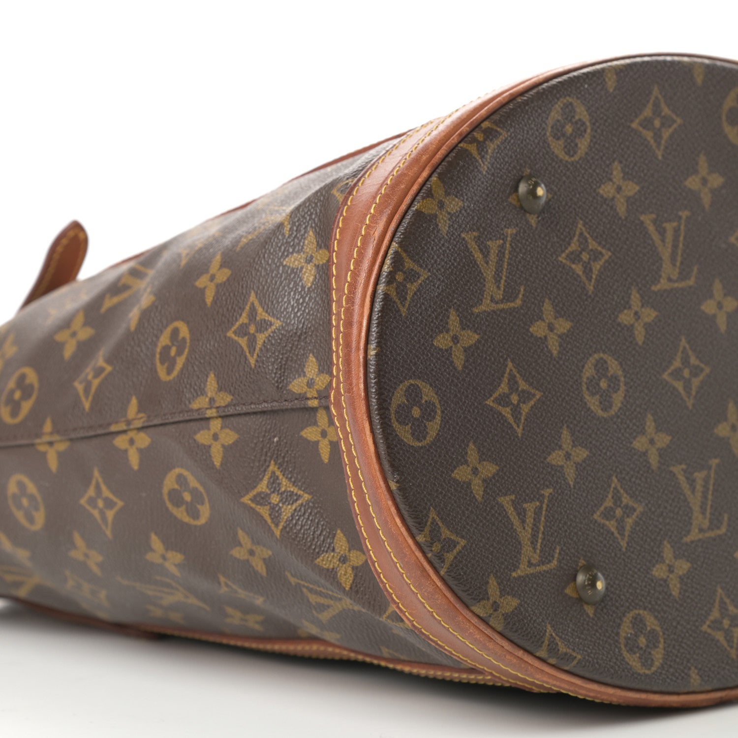 Louis Vuitton Monogram Bucket 27 10 of 22