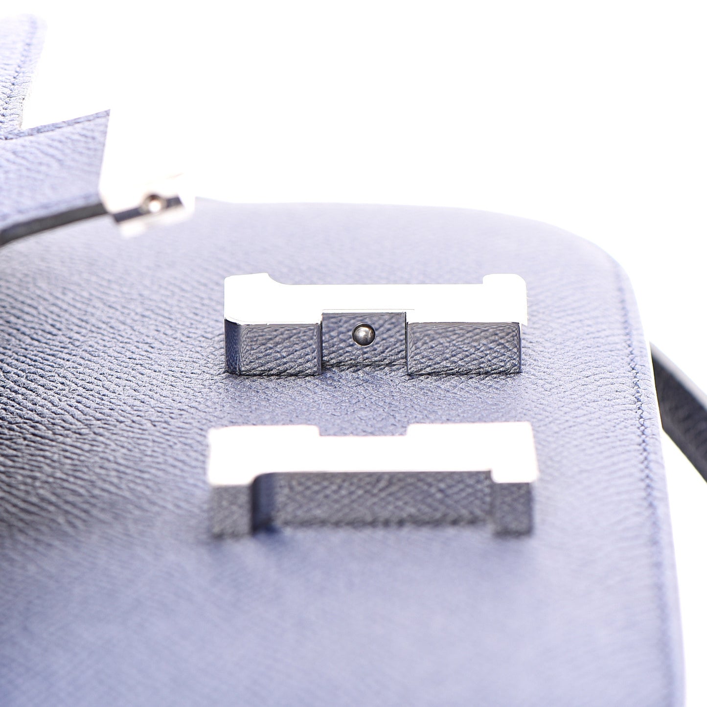 Epsom Constance 18 Bleu Saphir