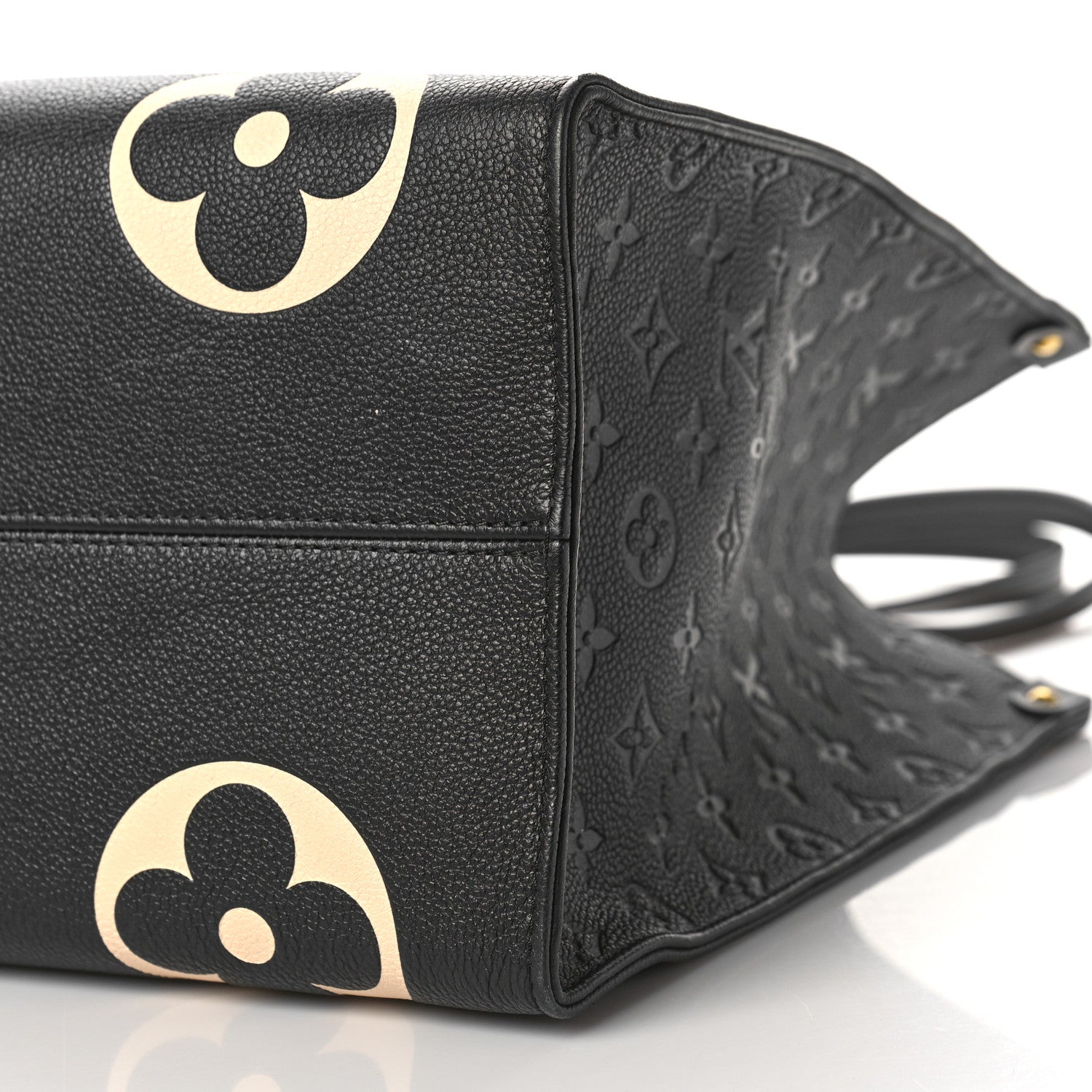 Louis Vuitton Empreinte Monogram Giant Crafty Onthego GM Black Creme 8 of 9